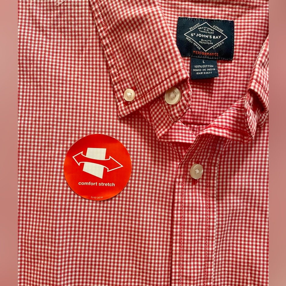 NWT Men’s St. John’s Bay short sleeve button front casual shirt